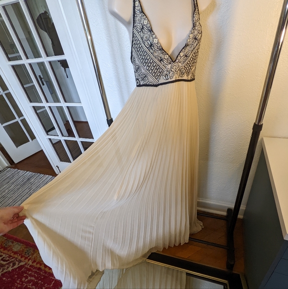 Free People down size 8 - Picture 2 of 10